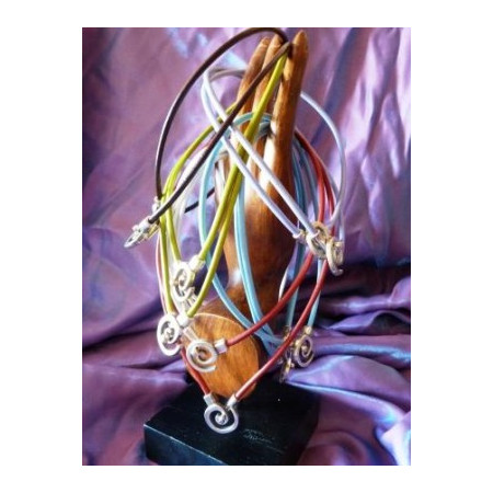 Collar cuero espiral