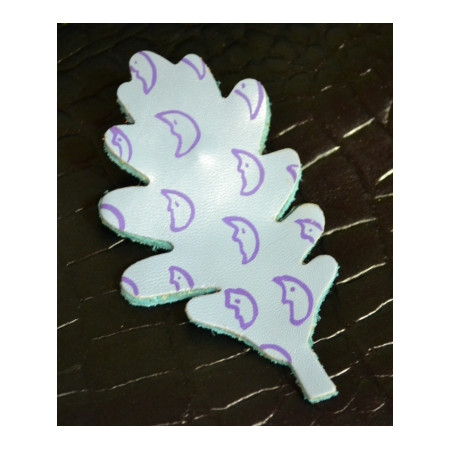 Broche hoja
