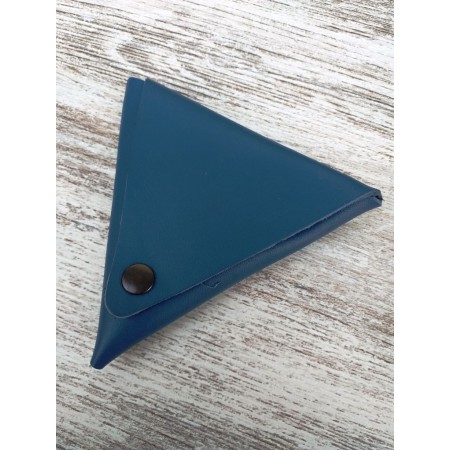 Monedero cuero triangular