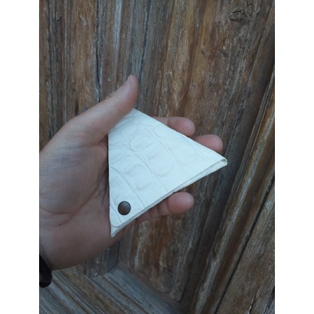 Monedero cuero triangular