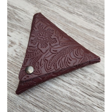 Monedero cuero triangular