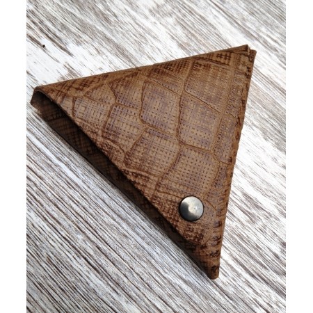 Monedero cuero triangular