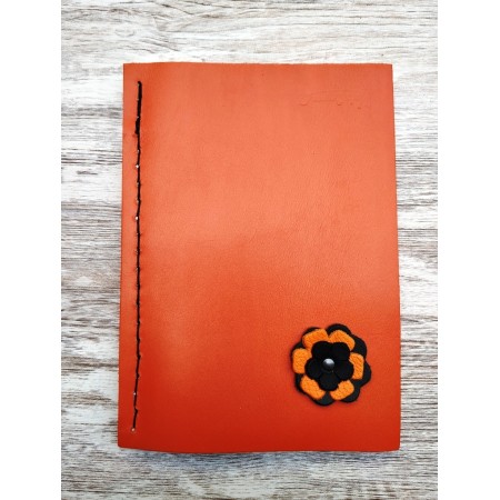 Libreta de cuero artesanal personalizable | Hecha a mano en España