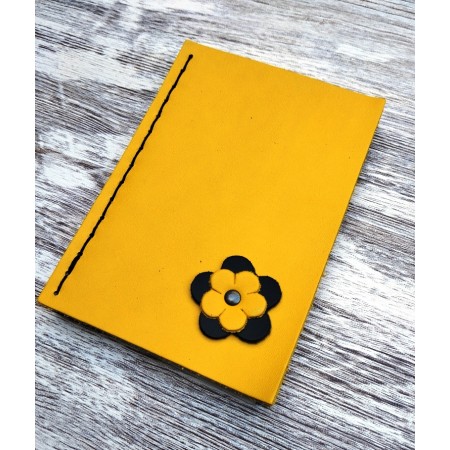 Libreta de cuero artesanal personalizable | Hecha a mano en España