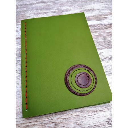 Libreta de cuero personalizada artesanal | Hecha a mano en España