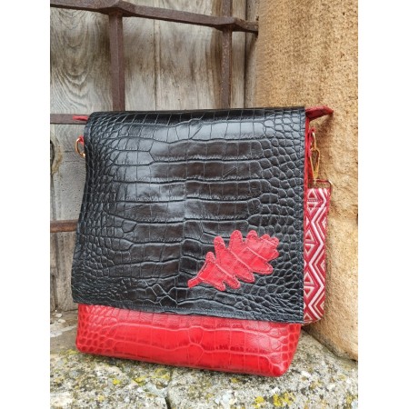 Bolso cuero hecho a mano en España