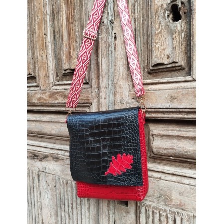 Bolso cuero hecho a mano en España