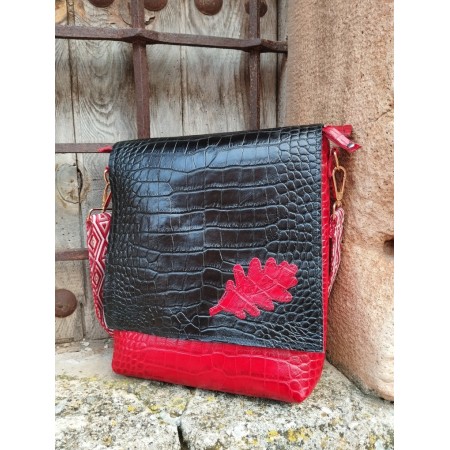 Bolso cuero hecho a mano en España