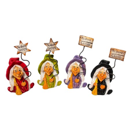 Bruja de cerámica sentada hecha a mano en España