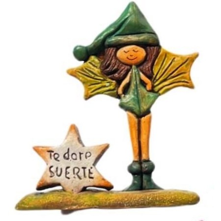 Hada de cerámica artesanal pintada a mano en España