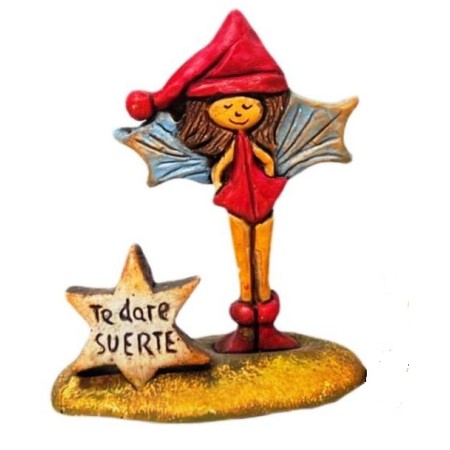 Hada de cerámica artesanal pintada a mano en España