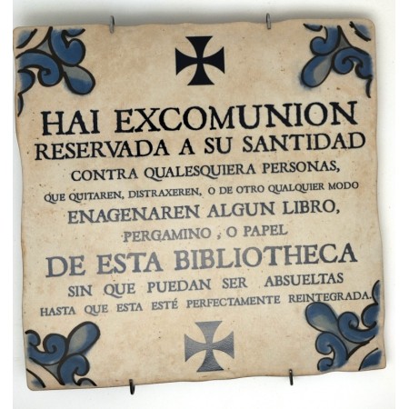 Baldosa de cerámica decorativa con frases y monumentos de Ayllón