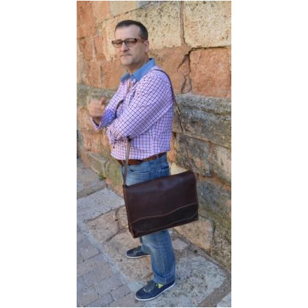 Maletin cuero Auserd