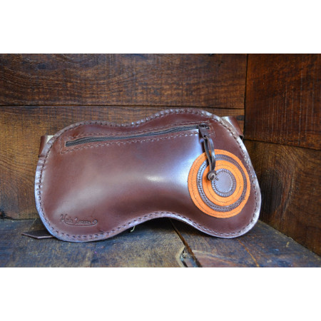 Riñonera cuero Abeba