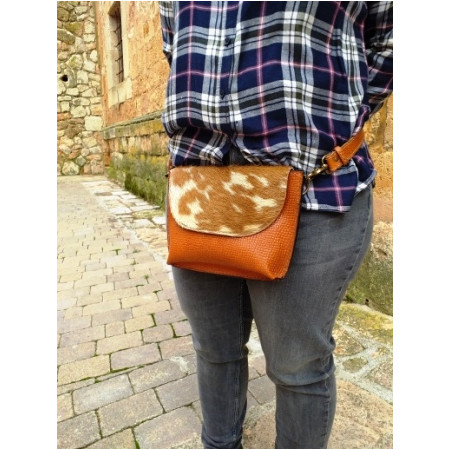 Riñonera cuero Soria